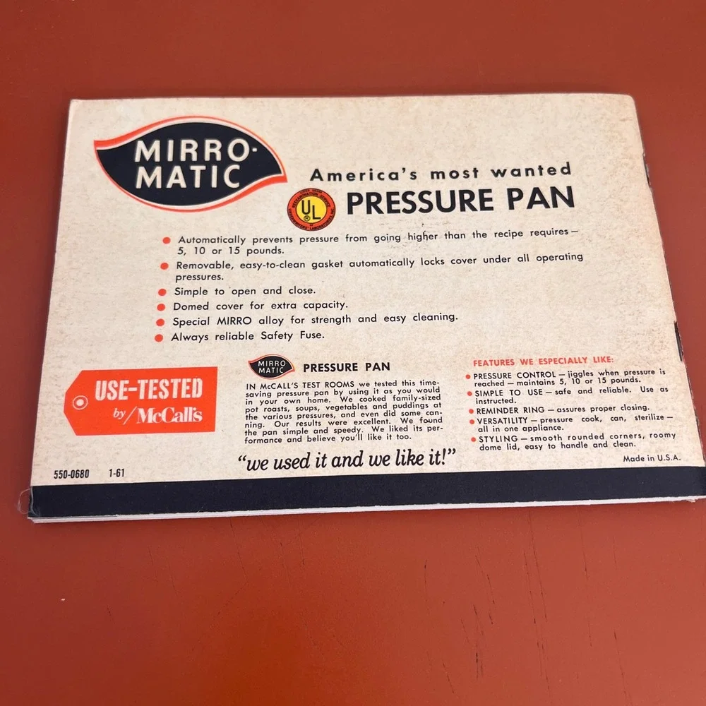 Vintage 1958 Mirro-Matic Deluxe Pressure Pan Recipe Book Instruction Manual 80pg